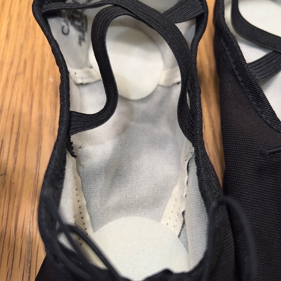New Capezio Black Canvas Romeo Elastic Men’s Ballet Shoes size 8.5 8 1/2 - Picture 5 of 5